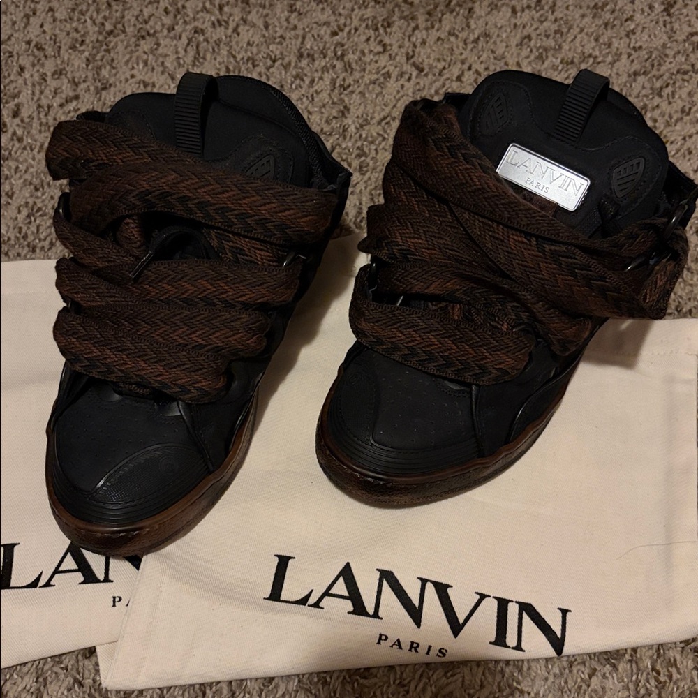 Lanvin Black Leather Curb Lite logo-patch sneakers size 40